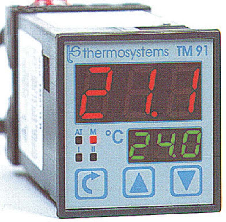 Temperature controller, 2 displays, 230VAC